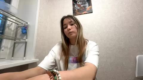 Milena online show from September 2025 02:11:01 PM