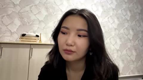 Luna online show from September 2025 03:12:01 PM