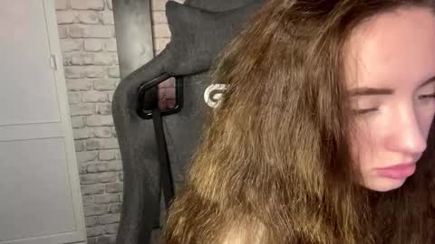 Luna online show from October 2025 05:26:02 AM