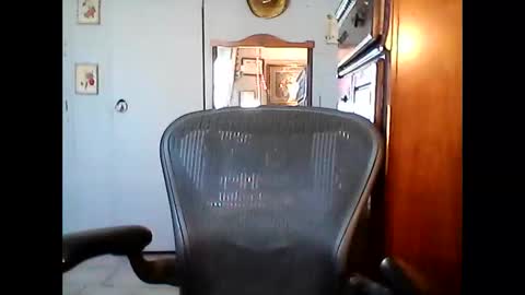 Carlosss online show from October 2025 10:11:01 PM