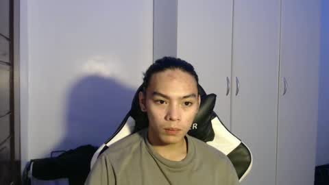 lalakinghugecock_2 online show from November 2025 05:12:01 PM