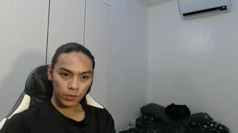 lalakinghugecock_2 online show from November 2025 12:16:01 PM