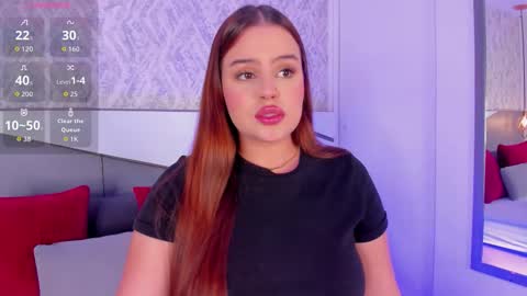 Lana online show from October 2025 03:41:01 PM