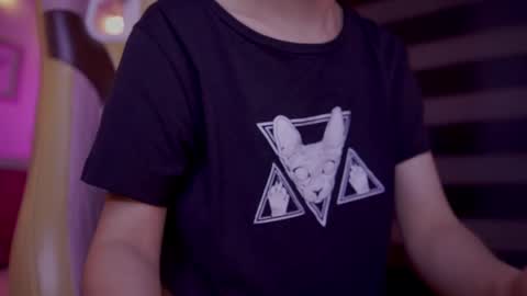 Lana online show from October 2025 12:10:01 AM