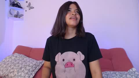 Snapshot of lana_fenty chatting on September 2025 03:23:02 AM Lana online show from September 2025 03:23:02 AM