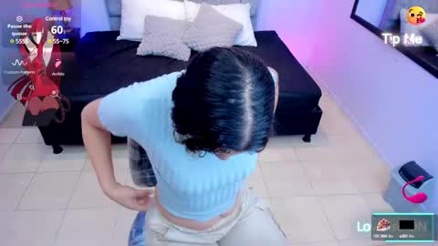           online show from February 2025 03:01:02 AM