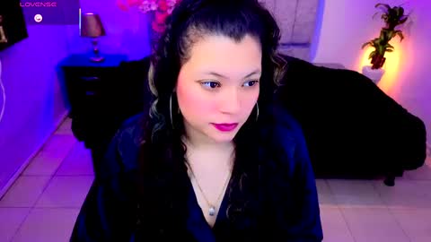           online show from September 2025 03:28:01 AM