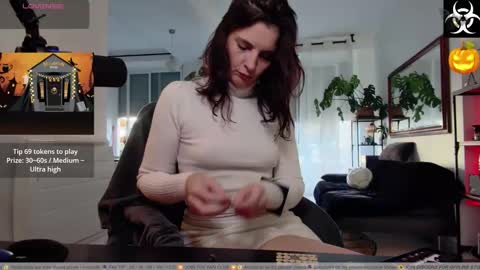 Snapshot of lana_the_virus chatting on October 2025 02:32:02 PM Lana The Virus online show from October 2025 02:32:02 PM