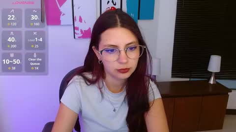 Alana Garcia  online show from October 2025 11:28:01 AM