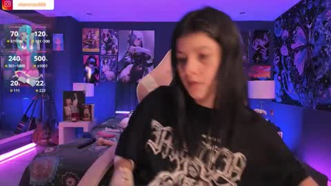 L A N A  online show from October 2025 09:26:01 PM