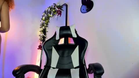 Snapshot of lanarouse1 chatting on December 2024 02:16:01 PM Lana online show from December 2024 02:16:01 PM