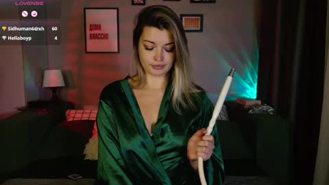 Snapshot of lancastermiss chatting on October 2025 03:24:01 PM LancasterMiss online show from October 2025 03:24:01 PM