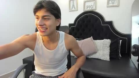 landercruz online show from October 2025 04:04:02 AM