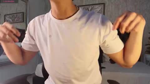 landercruz online show from November 2025 08:09:01 PM