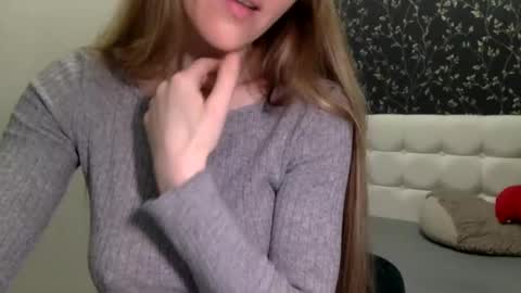 langoria online show from February 2025 04:16:02 PM