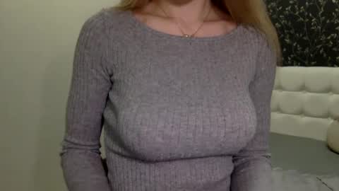 langoria online show from February 2025 03:51:02 PM