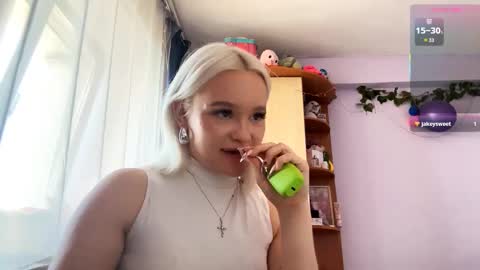 Alice online show from September 2025 04:01:01 AM
