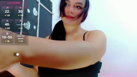 Lanna online show from December 2024 12:44:02 PM