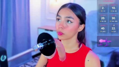 lanna_brunette online show from September 2025 01:24:01 PM