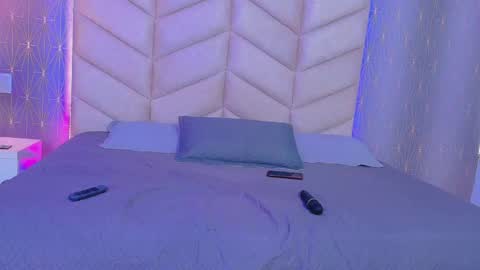 Snapshot of lanna_rossii chatting on October 2025 02:17:02 PM L A N N A ---- online show from October 2025 02:17:02 PM