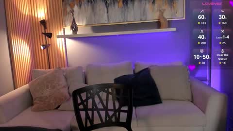 Snapshot of lanna_wilson chatting on October 2025 08:10:01 PM Tiana online show from October 2025 08:10:01 PM