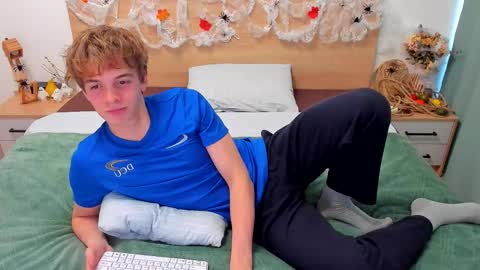 Fandi online show from October 2025 09:41:02 AM