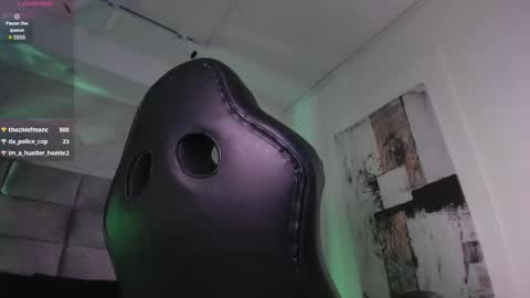 Lara  online show from March 2025 06:59:01 AM