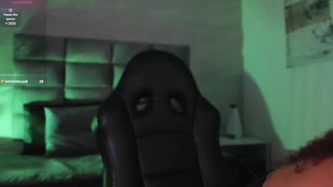 Lara  online show from March 2025 03:37:02 AM
