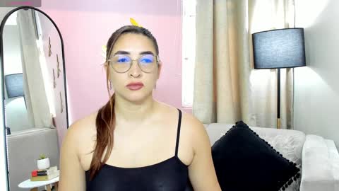      700  200   online show from January 2025 11:58:02 AM