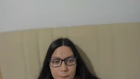 lara online show from February 2025 06:40:01 AM