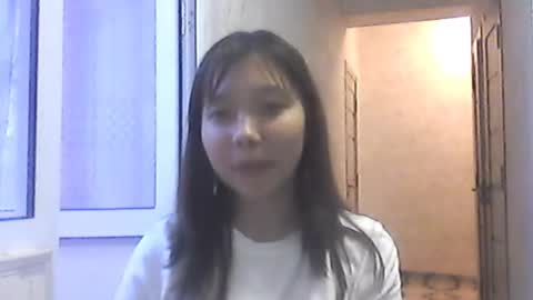 Snapshot of larainebertinetti chatting on October 2025 03:34:02 PM Hannah online show from October 2025 03:34:02 PM