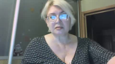 laramrs online show from September 2025 04:21:02 PM