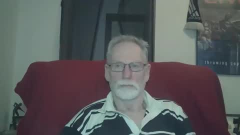 Larbie online show from September 2025 02:01:01 AM