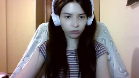 Snapshot of laricenature chatting on February 2025 10:21:01 PM Larice online show from February 2025 10:21:01 PM