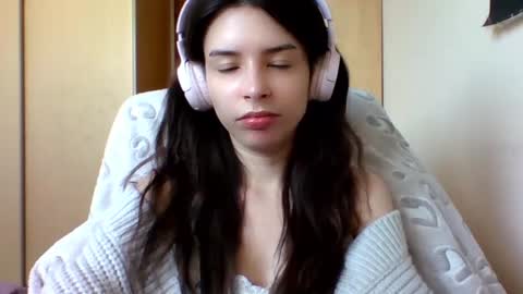 Snapshot of laricenature chatting on February 2025 01:10:02 PM Larice online show from February 2025 01:10:02 PM