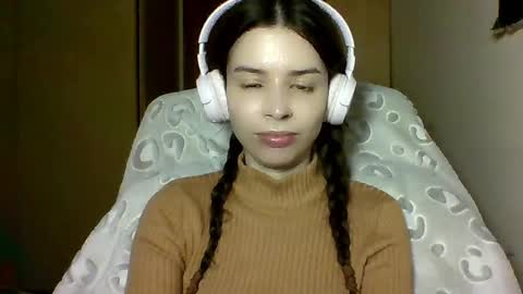 Snapshot of laricenature chatting on February 2025 10:20:02 PM Larice online show from February 2025 10:20:02 PM