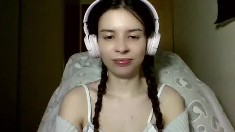 Snapshot of laricenature chatting on March 2025 07:36:01 PM Larice online show from March 2025 07:36:01 PM