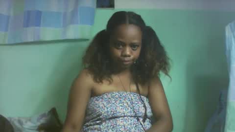 Snapshot of larissa645771 chatting on October 2025 05:15:02 PM larissa645771 online show from October 2025 05:15:02 PM