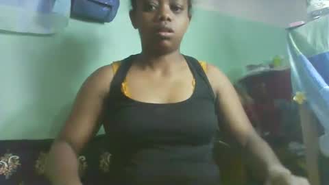 Snapshot of larissa645771 chatting on November 2025 07:52:02 AM larissa645771 online show from November 2025 07:52:02 AM