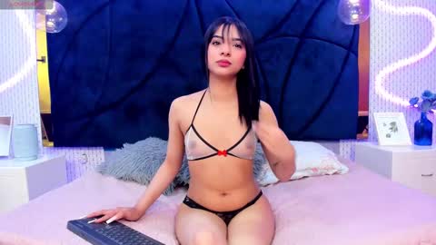 Valentina online show from February 2025 12:12:01 PM