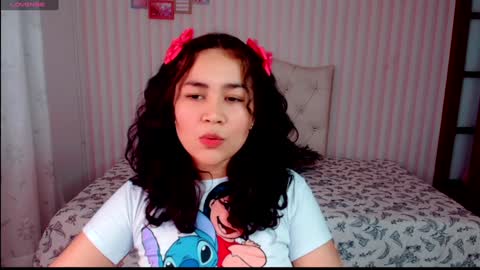 Larissas online show from January 2025 04:47:01 AM