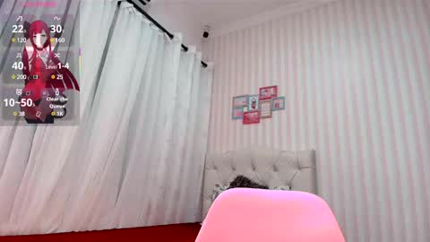 Larissas online show from March 2025 09:51:01 PM