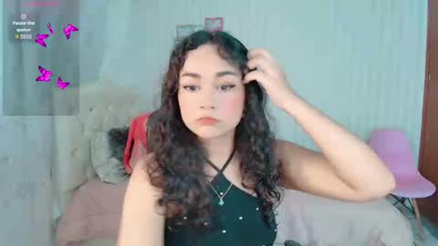Snapshot of larissalove_doll chatting on October 2025 08:50:02 PM Larissas online show from October 2025 08:50:02 PM