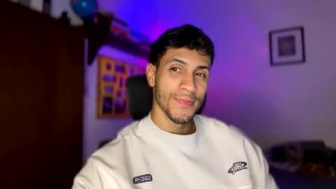 andrew online show from December 2024 10:41:01 PM