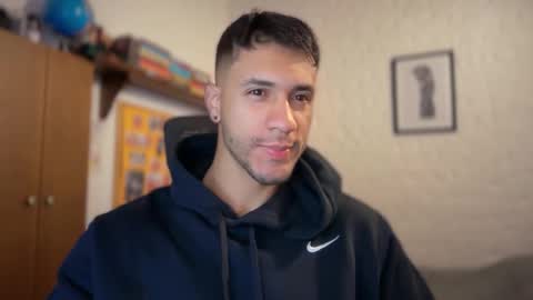 andrew online show from October 2025 01:21:01 PM