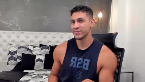 andrew online show from November 2025 01:21:02 PM