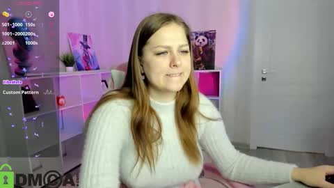 Snapshot of lasly_fox chatting on October 2025 12:11:02 AM Leslie GTM2 Mon Tue Sat 0300am-1000am Thu and Sun 0900am-1600pm. online show from October 2025 12:11:02 AM