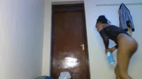 Snapshot of last_barbie chatting on October 2025 12:20:01 PM Last barbie online show from October 2025 12:20:01 PM