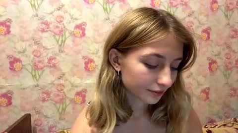 Snapshot of laticiacalicutt chatting on December 2025 04:55:02 PM Amelia online show from December 2025 04:55:02 PM