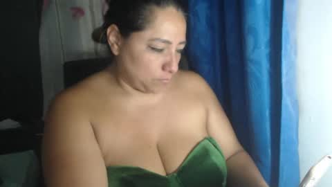Snapshot of latin_big_boobs chatting on October 2025 04:32:02 AM latin_big_boobs online show from October 2025 04:32:02 AM